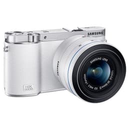 Hybride - NX3000 Blanc Samsung Samsung Lens 20-50mm f/3.5-5.6 ED OIS