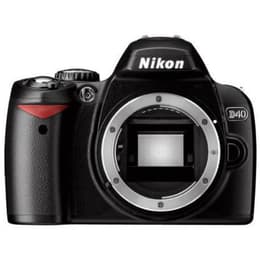 Reflex - Nikon D40 Noir + Objectif Nikon AF-S DX Nikkor 18-55mm f/3.5-5.6G ED