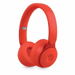 Casque réducteur de bruit sans fil avec micro Beats By Dr. Dre Solo Pro - Rouge