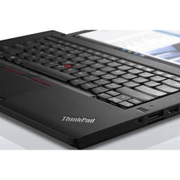 Lenovo ThinkPad T460 14" Core i5 2.3 GHz - SSD 256 Go - 8 Go QWERTY - Espagnol