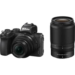 z 50 - Noir + Nikkor Nikkor DX 16-50 mm f/3.5-6.3 VR + Nikkor Z DX 50-250 mm f/4.5-6.3 VR f/3.5-6.3 + f/4.5-6.3