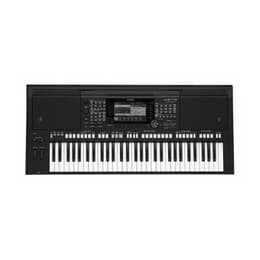 Instruments de musique Yamaha PSR-S775